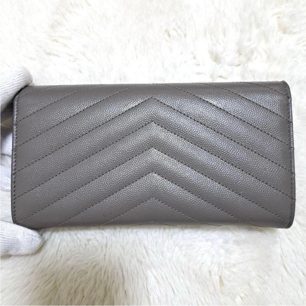 Saint Laurent Gray Leather Wallet with Gold Emblem - Picture 3 of 13
